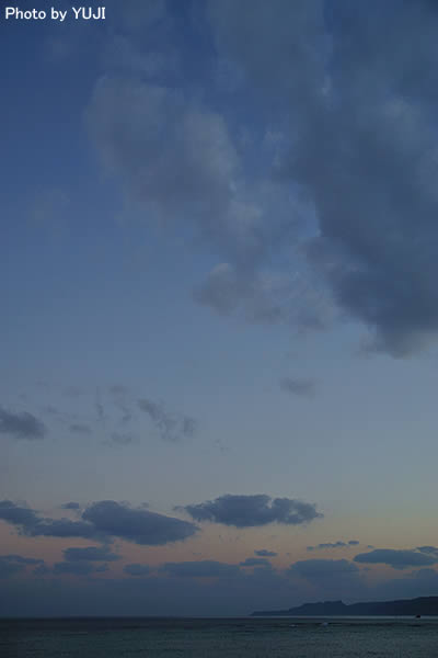 朝日 日の出 暁 朝焼け雲　黎明